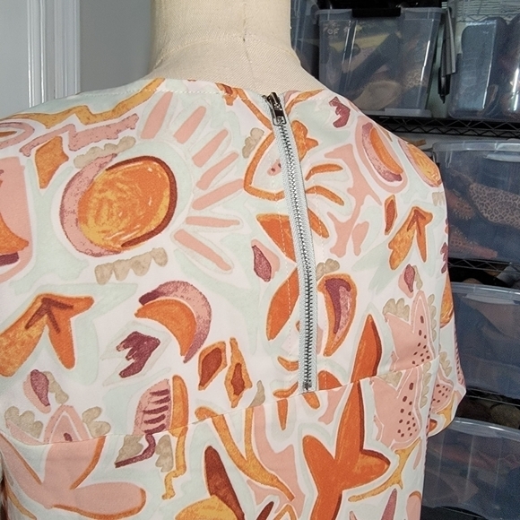 Entro Shift Dress Abstract print pastel earth tone neutrals Size Small - Picture 10 of 16